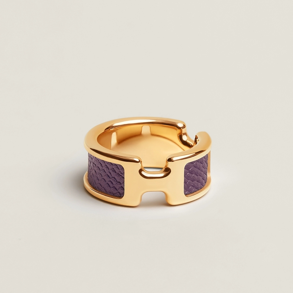 GIFTABLE Hermès Olympe Ring Cassis Small - Picture 1 of 8